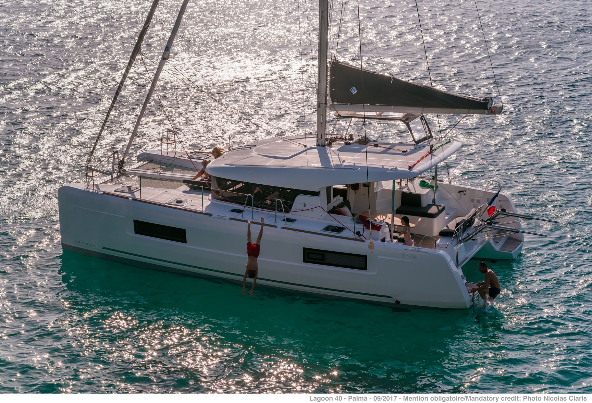 lagoon40-sliderphoto01